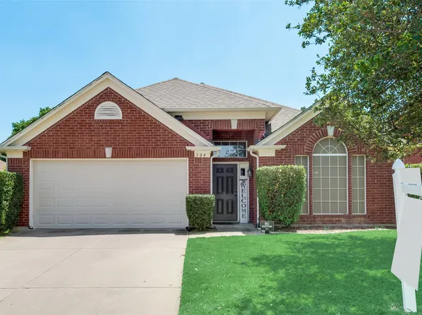 304 Foreman Dr, Euless, TX 76039