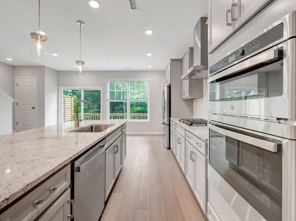 2921 Richardson Rd, Apex, NC 27502