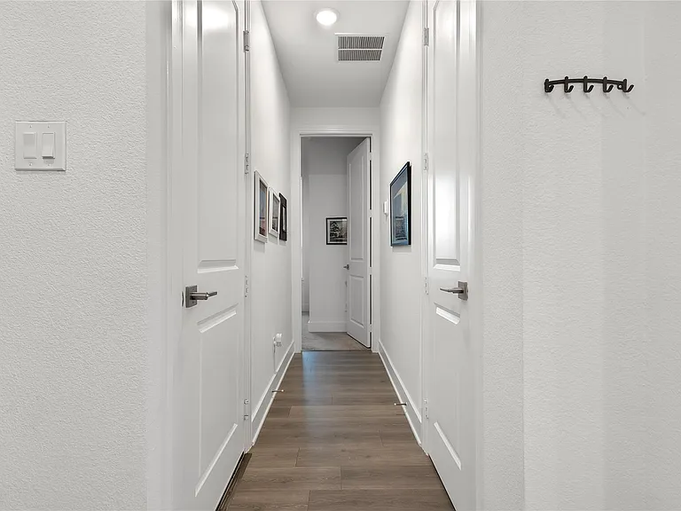 610 Lavender Dr — Photo 14