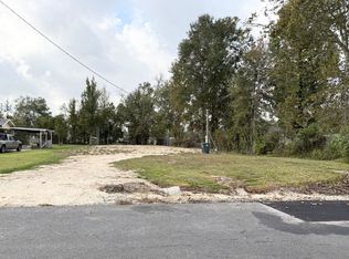 2620 S Pack Rd, Lake Charles, LA 70615