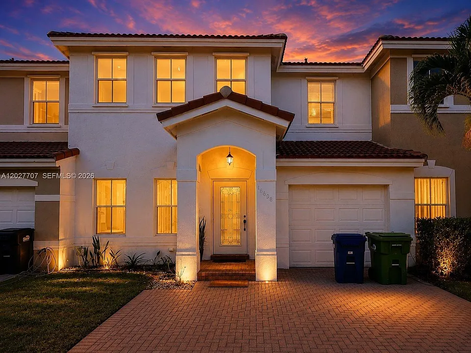 16628 SW 47th Ter