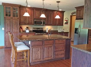 8887 Craft Ct, Marshfield, WI 54449