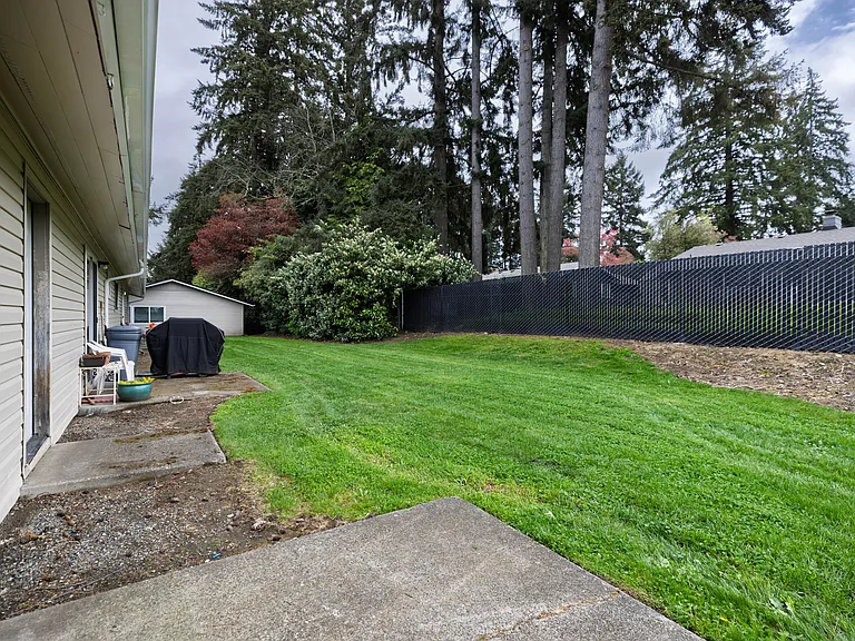 Timberwood Apartments — Photo 8