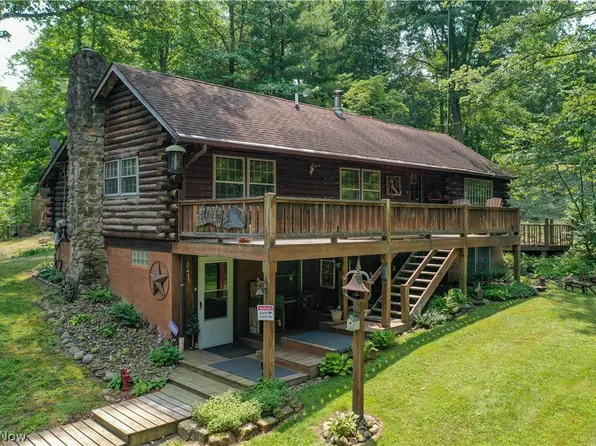 3239 Salineville Rd NE, Carrollton, OH 44615
