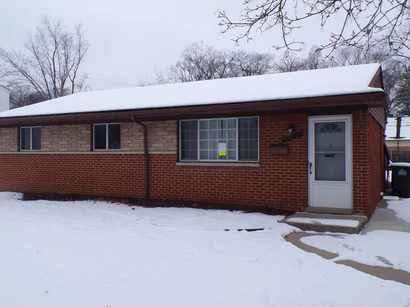 9942 Lincoln St, Taylor, MI 48180