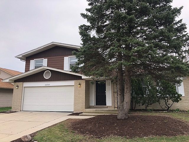 1st image of 22505 Lakeshore Dr