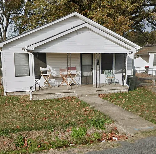 3212 Leeds St Photo 1