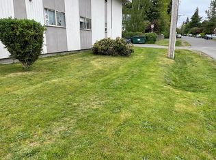 2004 SW 152nd St #11, Seattle, WA 98166