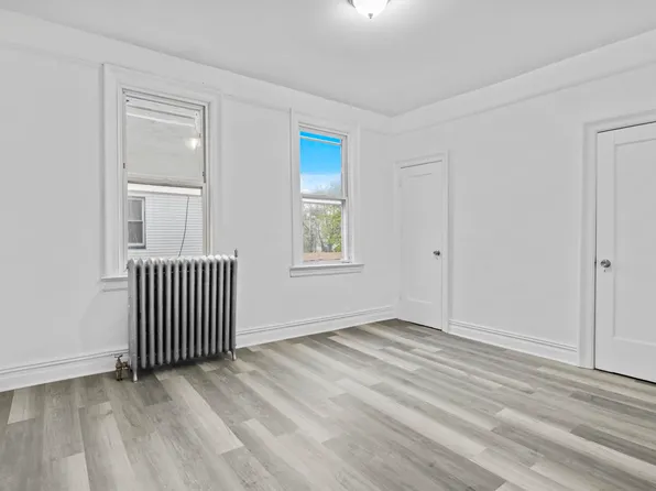 22 Sheffield Street image 12 of 18