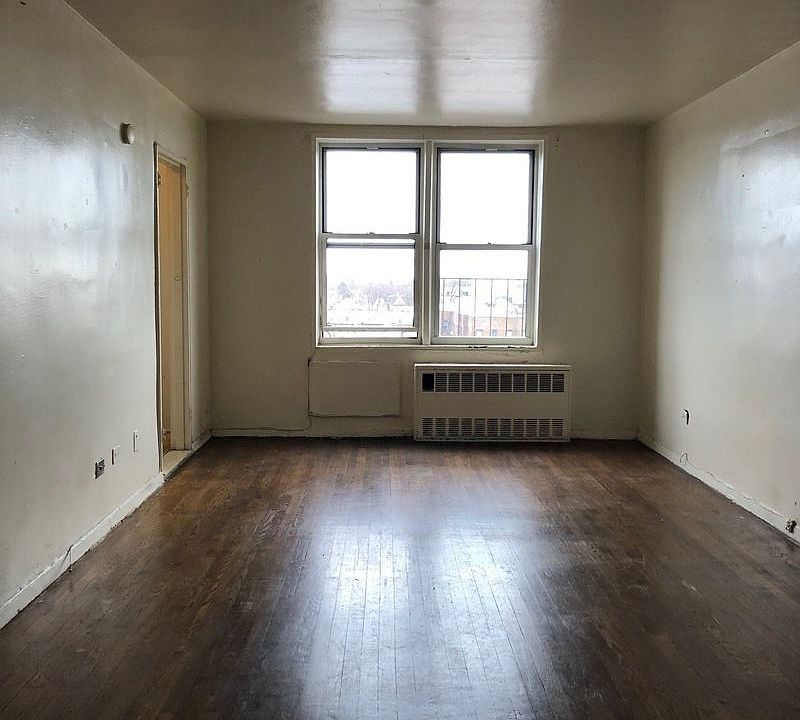 1st image of 251 E 29th St APT 6B