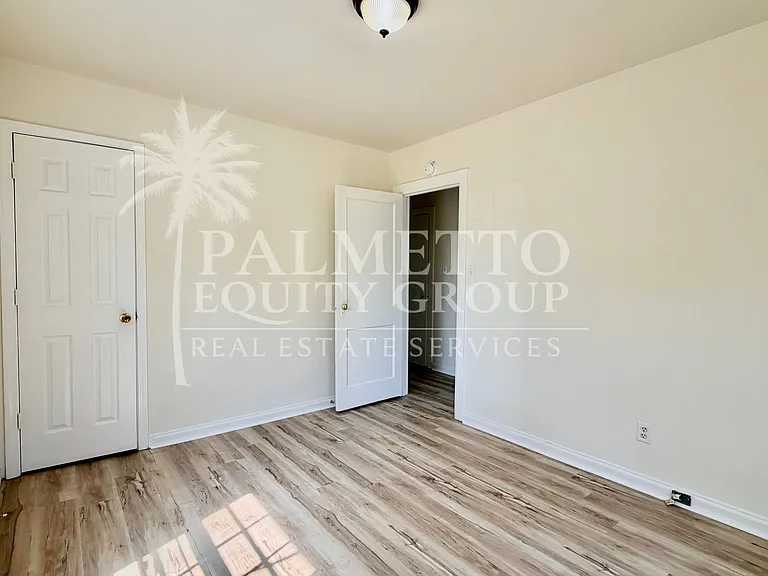 1512 Andover Ave — Photo 7