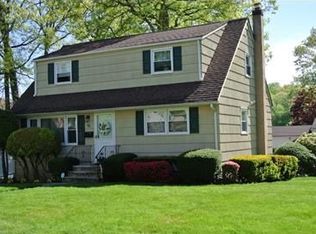 96 Maplewood Ave, Wayne, NJ 07470