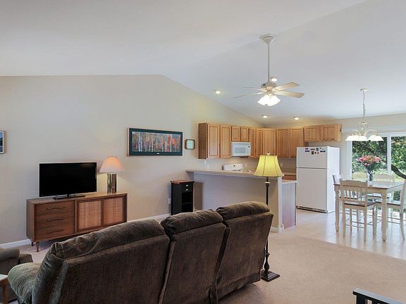 4th image of 2505 Woodcock Ln
