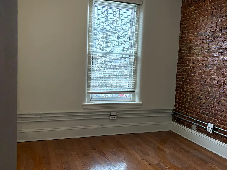 213 N Broad St #4 — Photo 6