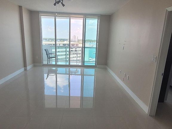 3rd image of 7900 Harbor Island Dr APT 1222