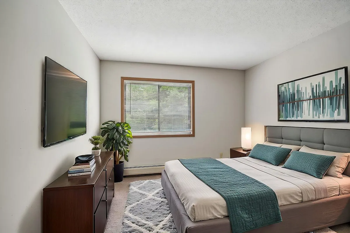 Building Photo - Cloverleaf Park Apartments