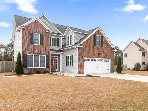 102 Ridge Cove Lane, Swansboro, NC 28584