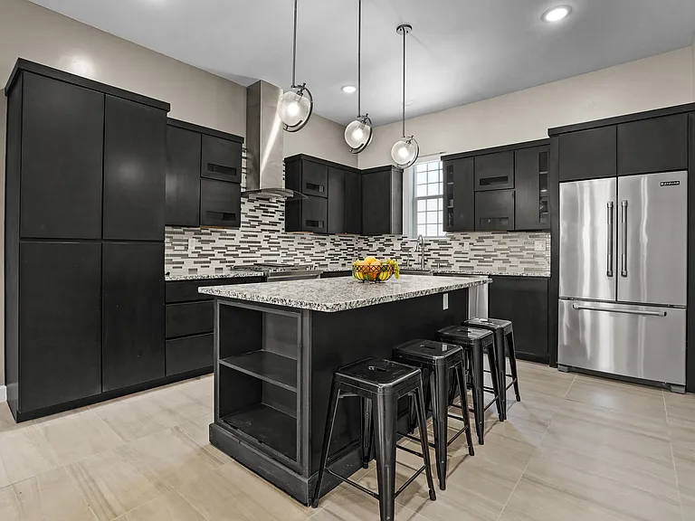 452 Vin Benicarlo Pl — Photo 10