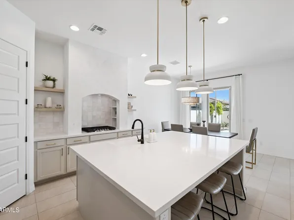 16384 W JACKSON Street, Goodyear, AZ 85338