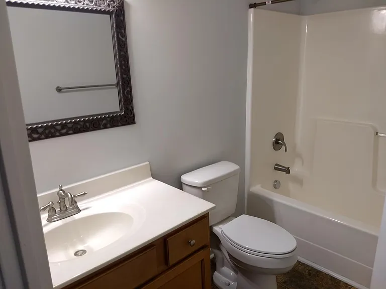 901 Timber Dr #B — Photo 7