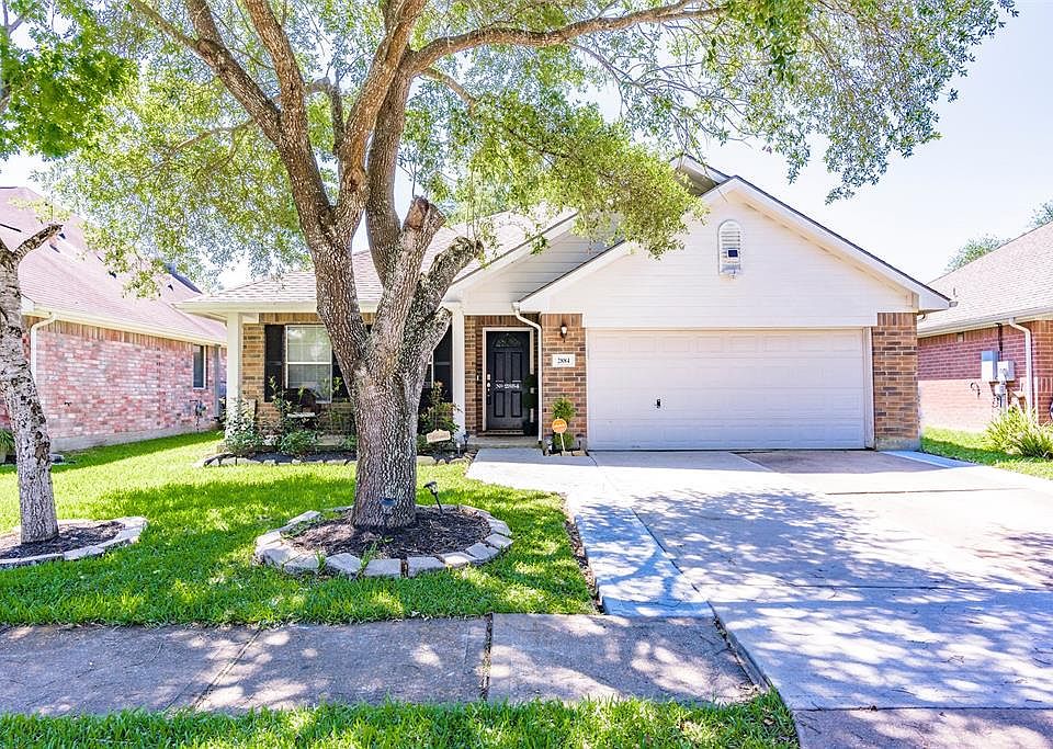 1st image of 2884 Shallow Brook Ln