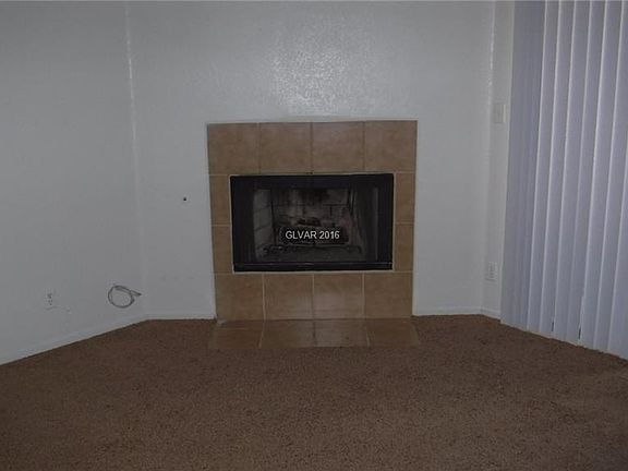 3rd image of 5010 S Rainbow Blvd Unit 103