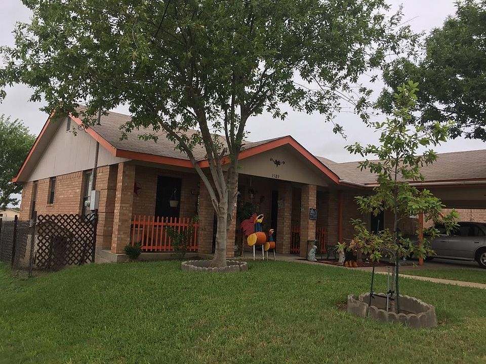 1st image of 1589 Cristin Dr