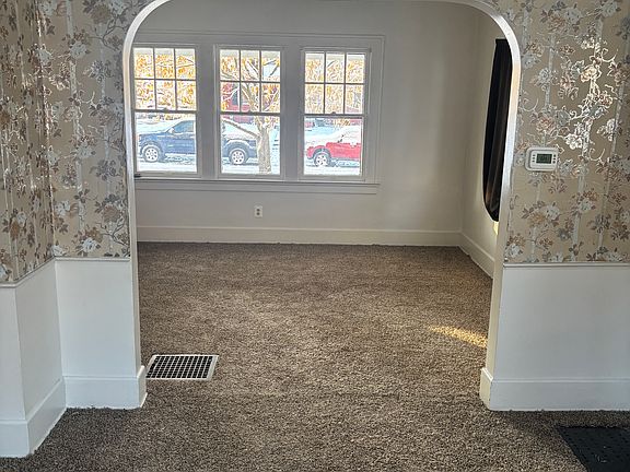 2nd image of 1834 Jermain Dr
