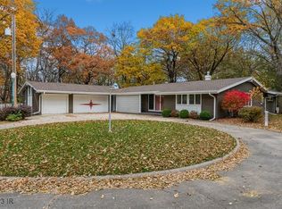 3027 38th St, Des Moines, IA 50310