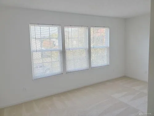 2294 Hazelnut Dr — Photo 31