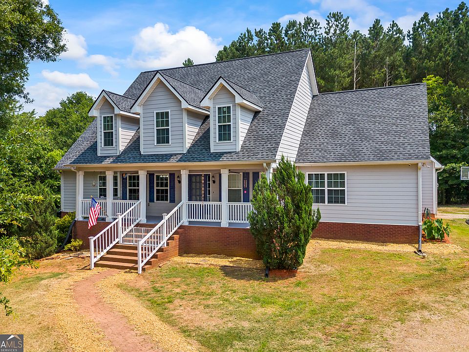 1st image of 136 Wedgewood Dr