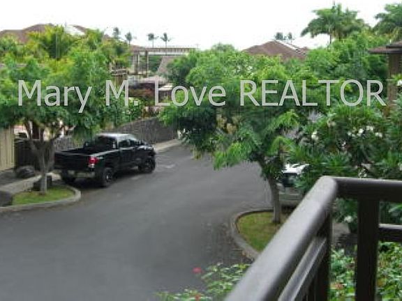 2nd image of 75-6025 Alii Dr APT M201