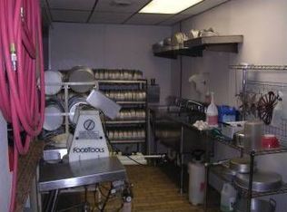 633 Charles St, Providence, RI 02904