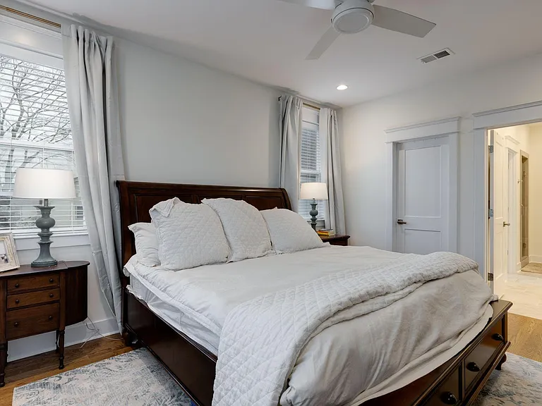 6108 California Ave — Photo 26