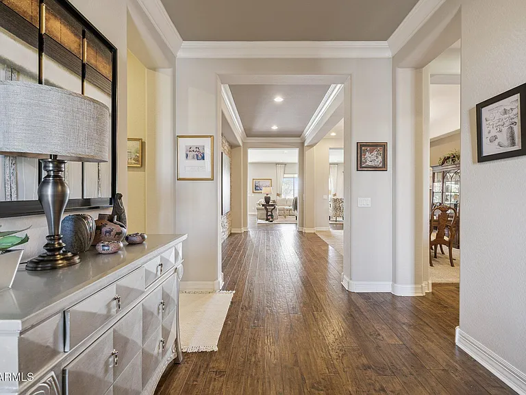 5907 E Calle De Las Estrellas — Photo 4