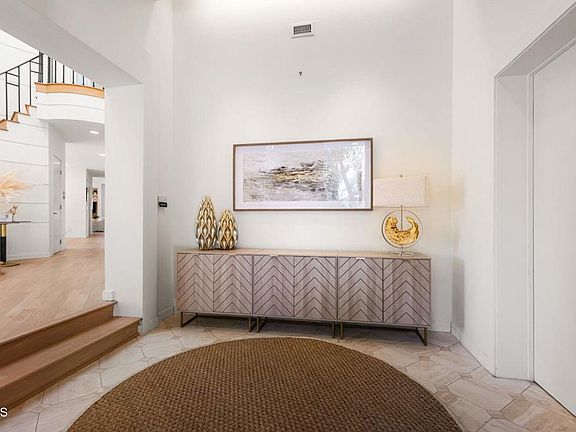 4th image of 1265 Chateau Rd