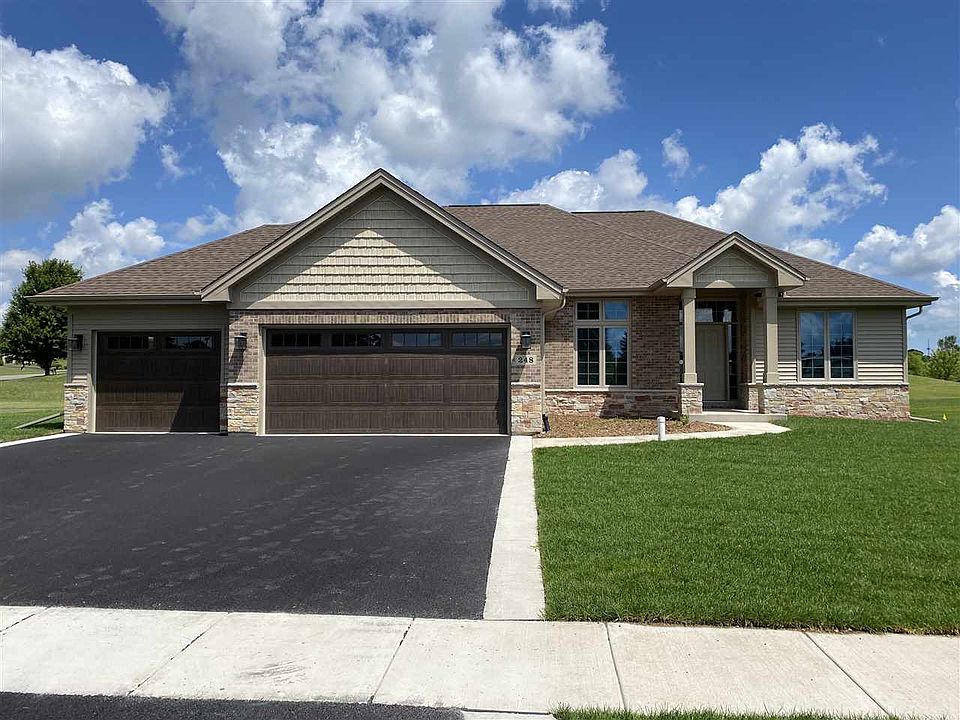1st image of 248 Club House Dr
