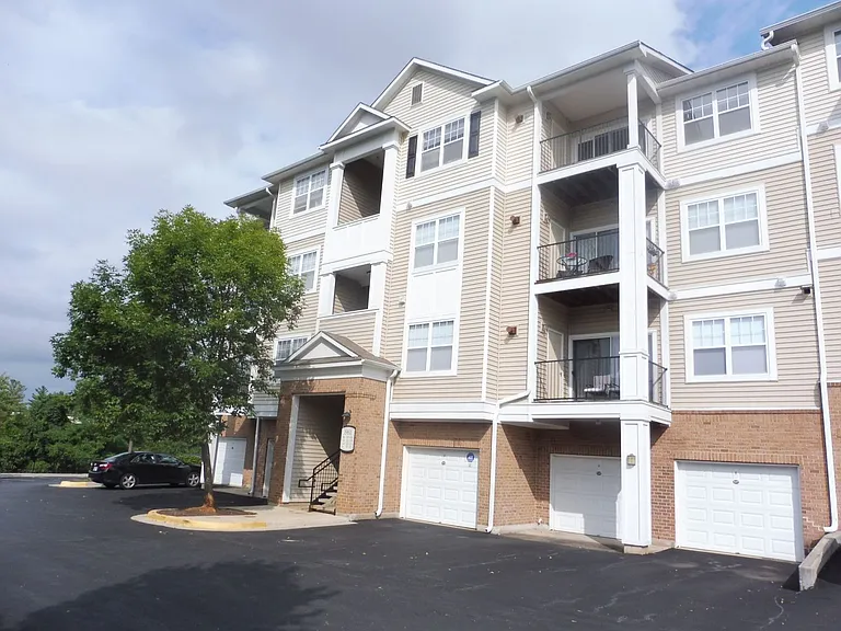 19611 Galway Bay Cir #102 — Photo 1