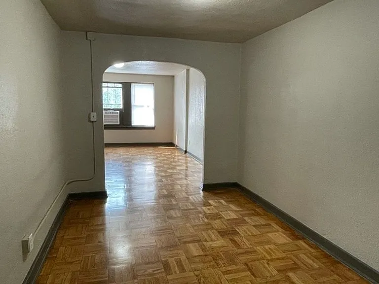 1626 D Street Apartments — Photo 40