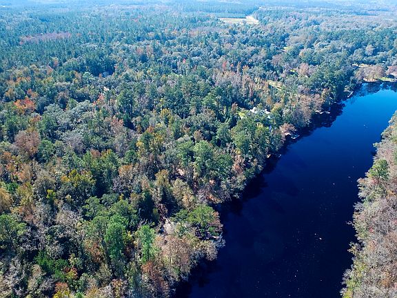 3rd image of River Bluff Dr
