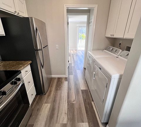 4th image of 4202 Hilaria Way