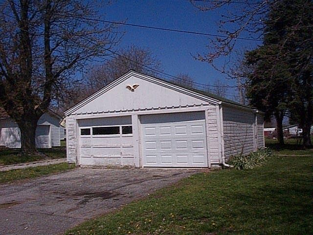 2nd image of 603 English Dr