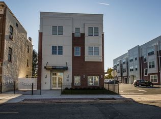 20 N Clinton St APT 101, East Orange, NJ 07017