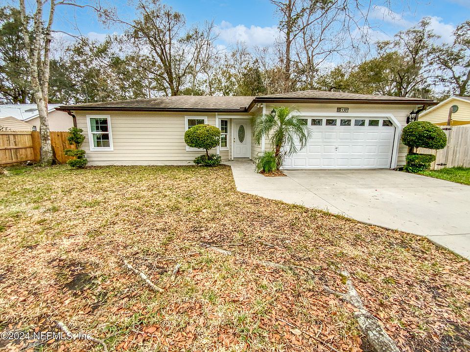 1st image of 1307 EISENHOWER Drive