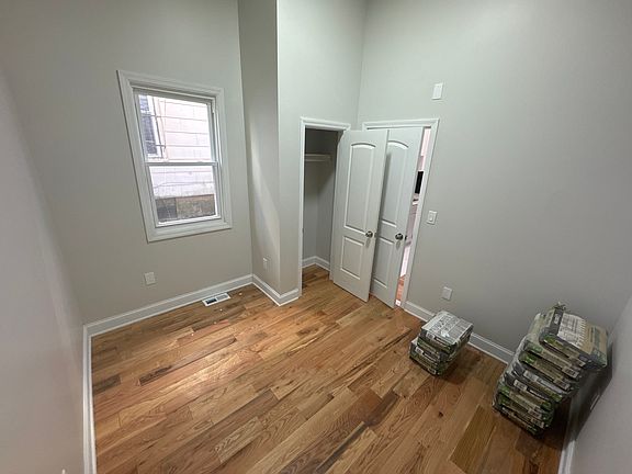 3rd image of 740 Dixwell Ave #1