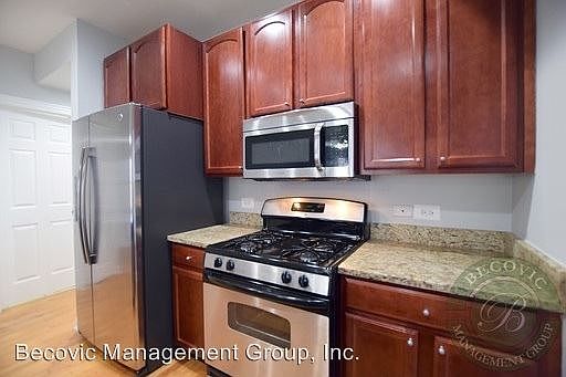 3rd image of 7357-67 N Ashland Ave #4108994