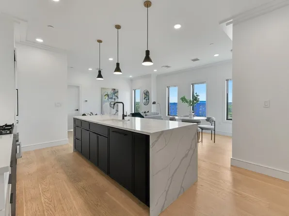 50 Leo M Birmingham Pkwy #502A, Brighton, MA 02135