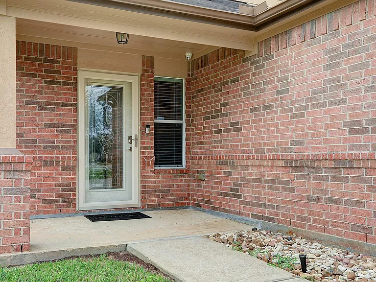 223 Sunset Colony Dr — Photo 4