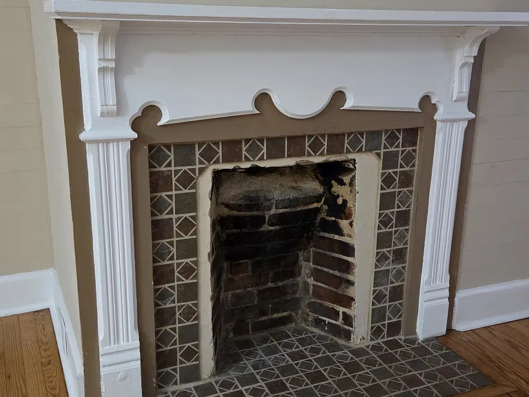 219 W Chatham St #A — Photo 5