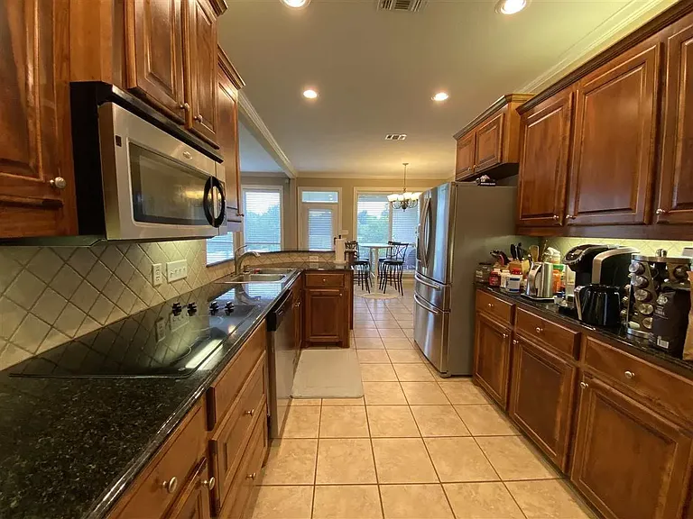5201 High Dr — Photo 8